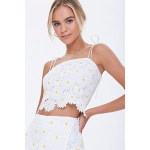 Daisy Crochet Cropped Cami (White)